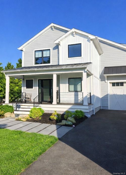 55 S Phillips Ave, Speonk, NY, 11972-2500 | Card Image