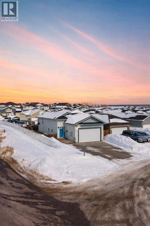100 Swanson Cres, Fort Mcmurray, AB, T9K2T3 | Card Image