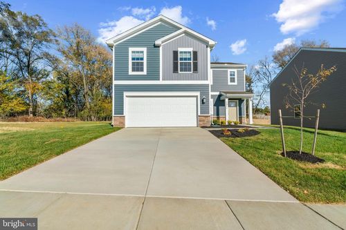 644 Armstrong Ave, HAGERSTOWN, MD, 21740-8186 | Card Image