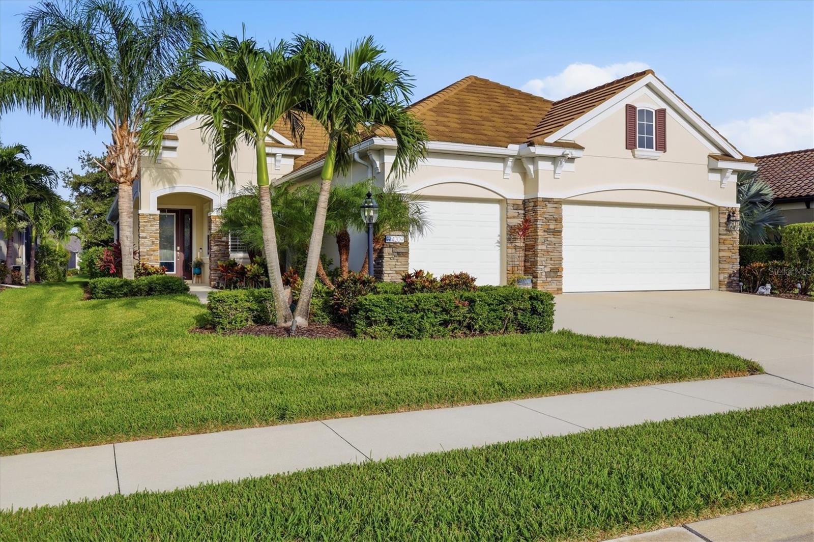 Residential in BRADENTON