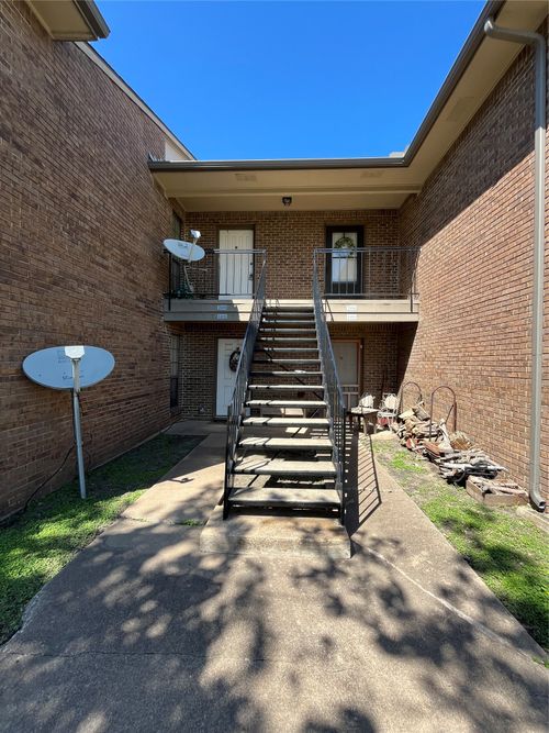 205-4460 Chaha Rd, Garland, TX, 75043-4419 | Card Image