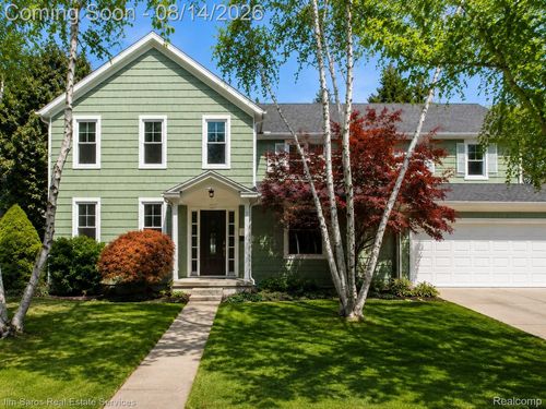 16845 Maumee Ave, Grosse Pointe, MI, 48230-1519 | Card Image