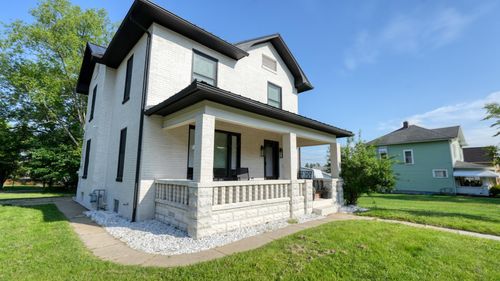 1001 Clark St, Cambridge, OH, 43725-1633 | Card Image