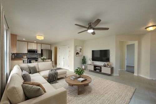 5 Narbona Pass, Santa Fe, NM, 87508-1471 | Card Image