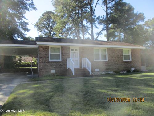 1703 Woodside Dr W, Wilson, NC, 27893-2716 | Card Image