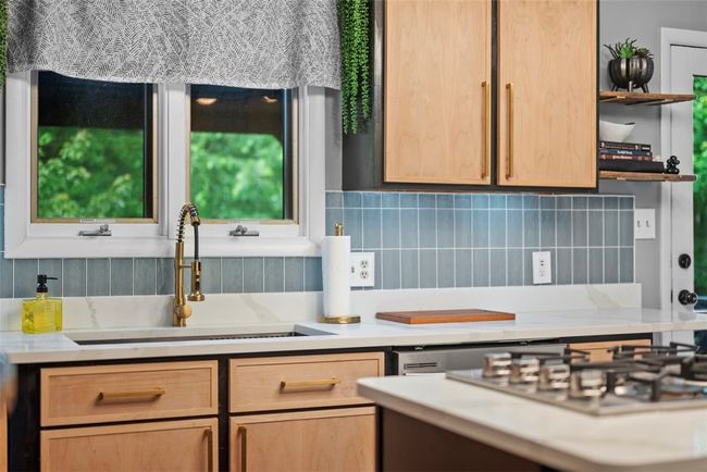 7018 Franklin Rd, House other with 4 bedrooms, 4 bathrooms and 2 parking in Seven Fields Boro PA | Image 15