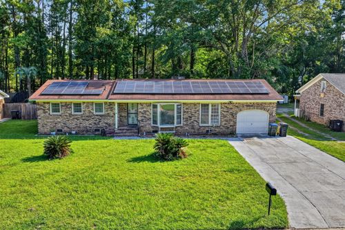 109 Six Iron Ln, Summerville, SC, 29483-2622 | Card Image