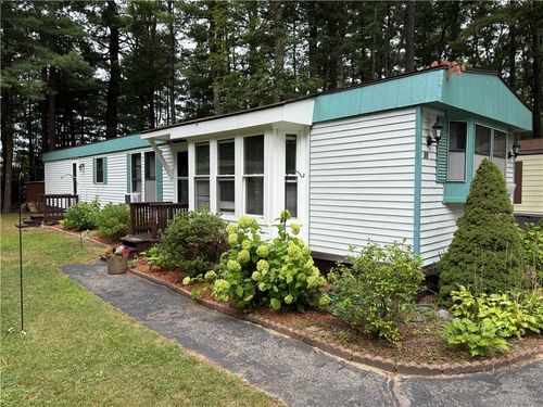 28 Leisure Way, Coventry, RI, 02816-6725 | Card Image