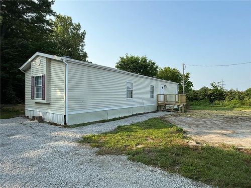 2907 Dune Dr, Odessa, MO, 64076-1728 | Card Image