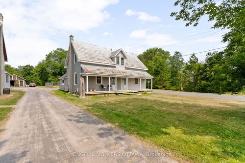 3698 Carp Rd, Carp, ON, K0A1L0 | Card Image