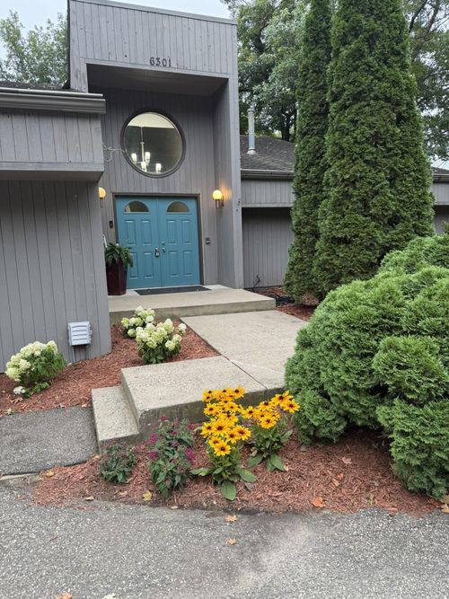 6301 Bay Ridge Rd, Mound, MN, 55364-9523 | Card Image