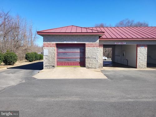 8073 Kings Hwy, King George, VA, 22485-7069 | Card Image