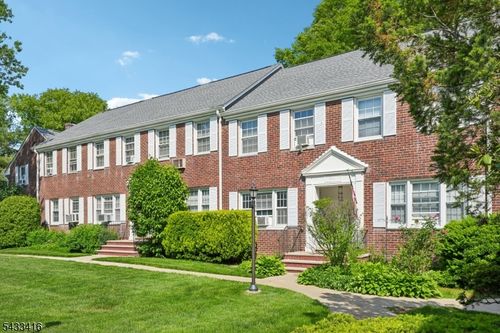 a-261 Elmwood Ave, Maplewood, NJ, 07040-1908 | Card Image