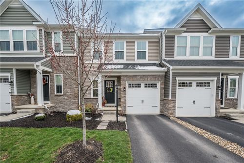 143 Providence Way, Pittsburgh, PA, 15234-4082 | Card Image