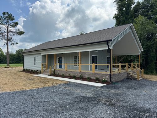 7 Trices Lake Rd, Columbia, VA, 23038-2832 | Card Image