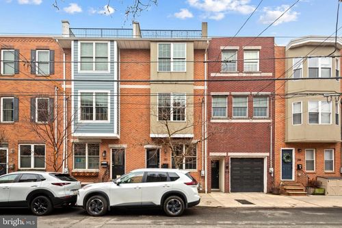 2110 Carpenter St, PHILADELPHIA, PA, 19146-2516 | Card Image