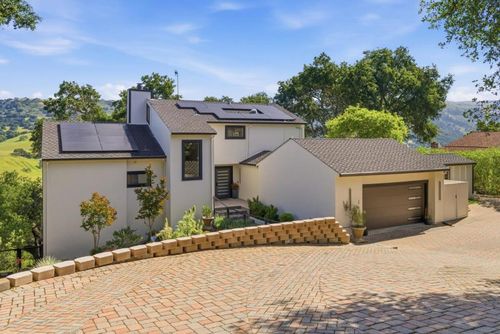 17770 Holiday Dr, Morgan Hill, CA, 95037 | Card Image