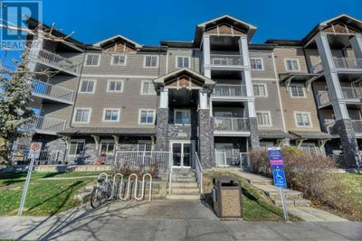 115 Prestwick Villas Se, Condo with 2 bedrooms, 2 bathrooms and 1 parking in Calgary AB | Image 1