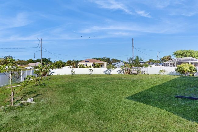 2398 Se Rich St, House other with 4 bedrooms, 3 bathrooms and null parking in Port St. Lucie FL | Image 33