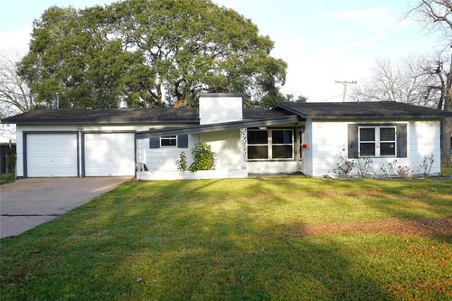 1202 Mac Dr, Sweeny, TX, 77480-1212 | Card Image