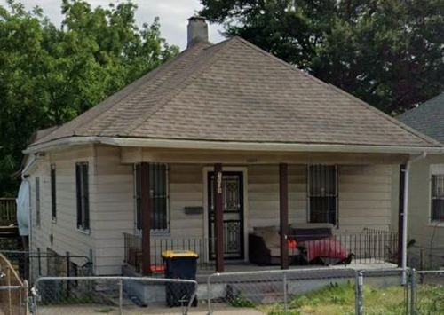 5809 Saint John Ave, Kansas City, MO, 64123-1917 | Card Image