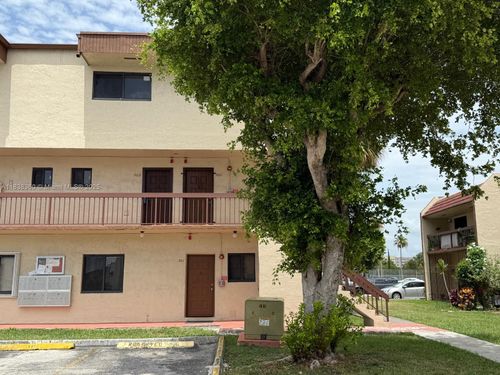 apt-302-1121 Sw 105th Ave, Miami, FL, 33174-2631 | Card Image
