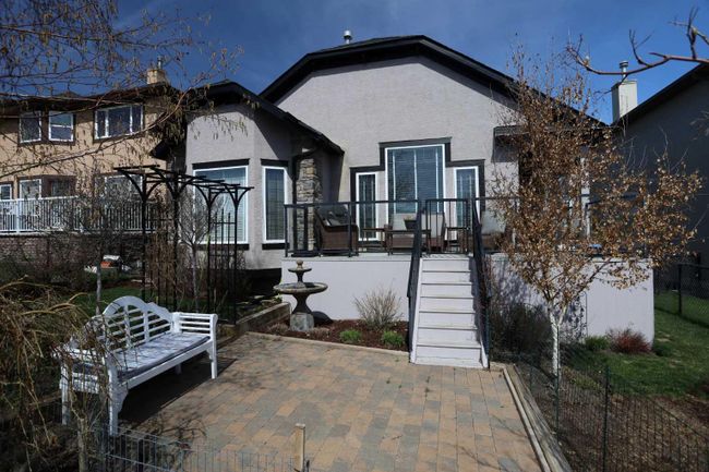 92 Sherwood Rise Nw, Home with 3 bedrooms, 2 bathrooms and 4 parking in Calgary AB | Image 31