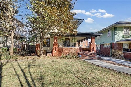 3723 Madison Ave, Kansas City, MO, 64111-3813 | Card Image