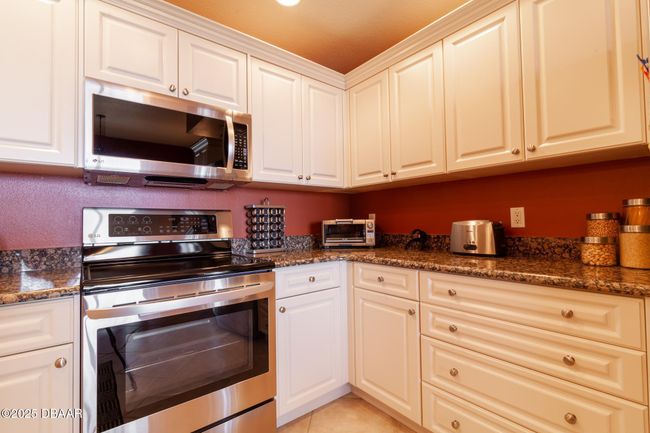 APT-902 - 265 Minorca Beach Way, Condo with 3 bedrooms, 2 bathrooms and null parking in New Smyrna Beach FL | Image 18