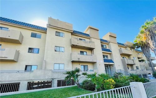 unit-209-10901 Laurel Canyon Blvd, San Fernando, CA, 91340-4457 | Card Image