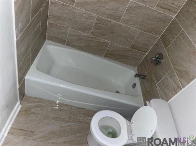 1837 General Mouton Ave, House other with 3 bedrooms, 2 bathrooms and null parking in Baton Rouge LA | Image 8