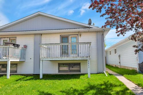 5027 54 Street, Rocky Mountain House, AB, T4T1E6 | Card Image