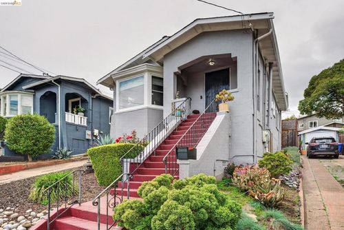 3039 Modesto Ave, Oakland, CA, 94619-3337 | Card Image
