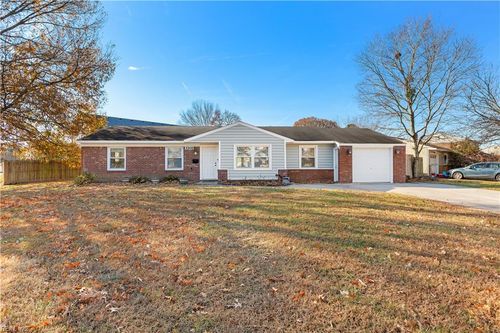 3701 Teakwood Dr, Virginia Beach, VA, 23452-3320 | Card Image