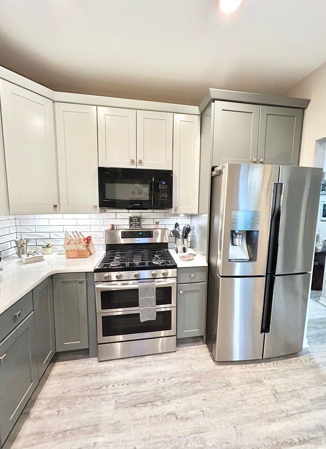 Stainless Steel Appliances | Image 9