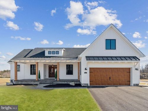 28-123 Quartz Ridge Rd, HANOVER, PA, 17331-6000 | Card Image