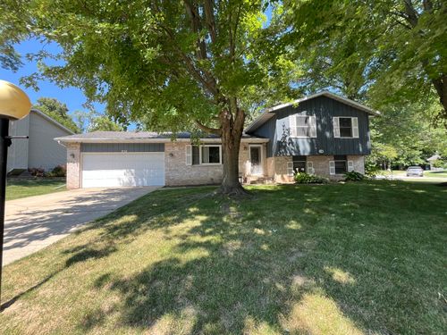 852 Burr Oak Dr, Chesterton, IN, 46304 | Card Image