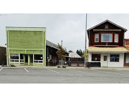142 Nw Front St, Prairie City, OR, 97869-2063 | Card Image
