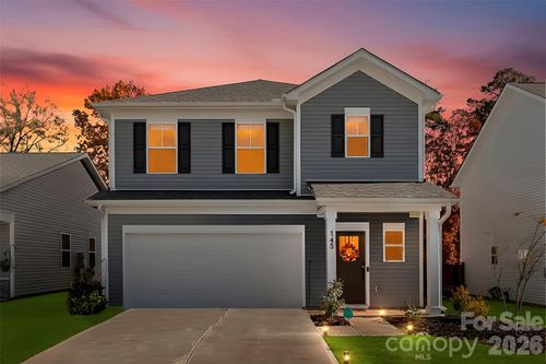 145 Baucom St, Charlotte, NC, 28216-1108 | Card Image