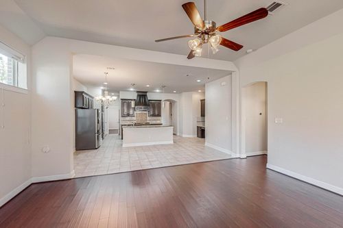 6723 Capistrano St, Irving, TX, 75039-4339 | Card Image