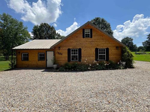 1802 W Clay St, Piggott, AR, 72454 | Card Image