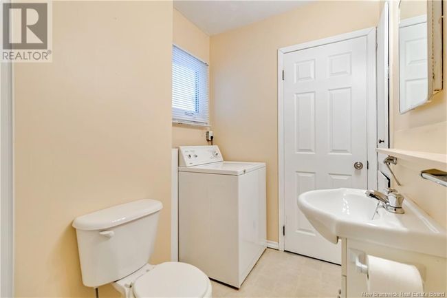 837 Rue Amirault, House other with 5 bedrooms, 3 bathrooms and null parking in Dieppe NB | Image 34