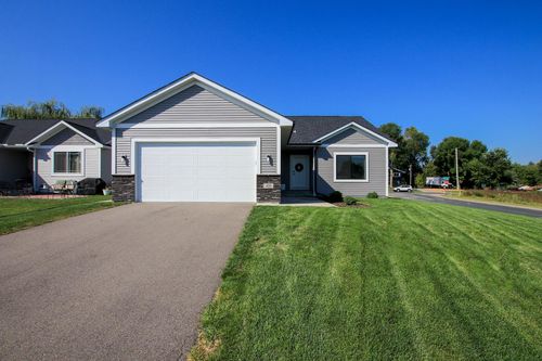 400 Grant Ave Se, Hutchinson, MN, 55350-4518 | Card Image