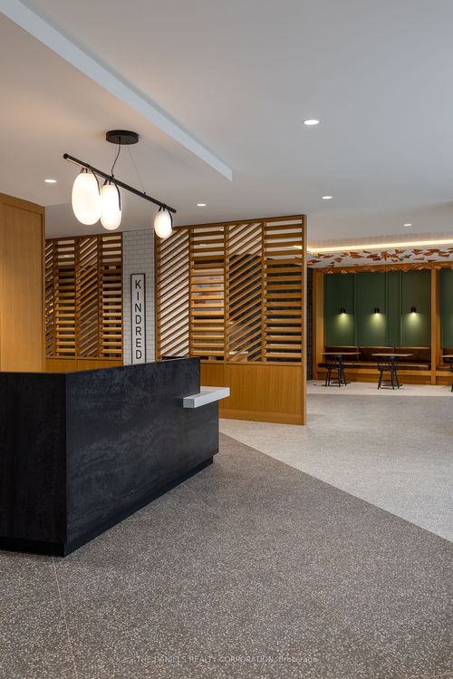 517-2495 Eglinton Avenue W, Mississauga, ON, L5M2T2 | Card Image