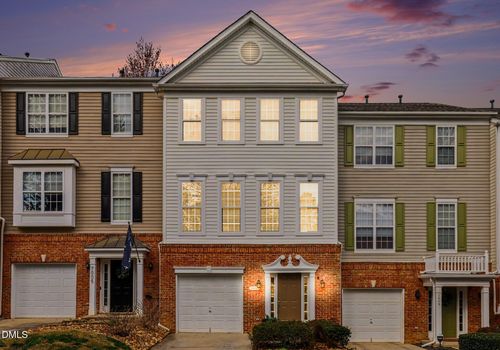 7007 Pinecrest Townes Dr, Raleigh, NC, 27613-8417 | Card Image