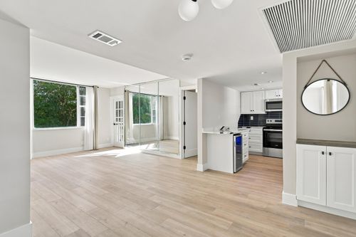 316-1810 New Palm Way, Boynton Beach, FL, 33435-2843 | Card Image