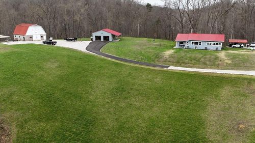 125 Abdon Ln, Greenup, KY, 41144-6281 | Card Image