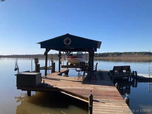 299 Benvenue Farms Rd, Little Plymouth, VA, 23091-2128 | Card Image