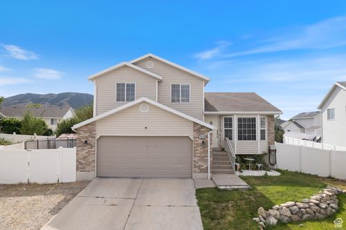 3770 S Salt Lick Cir, Magna, UT, 84044-2366 | Card Image