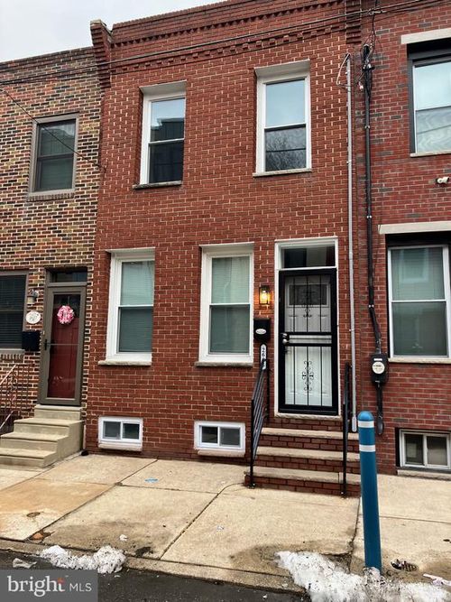 2625 Manton St, PHILADELPHIA, PA, 19146-3811 | Card Image